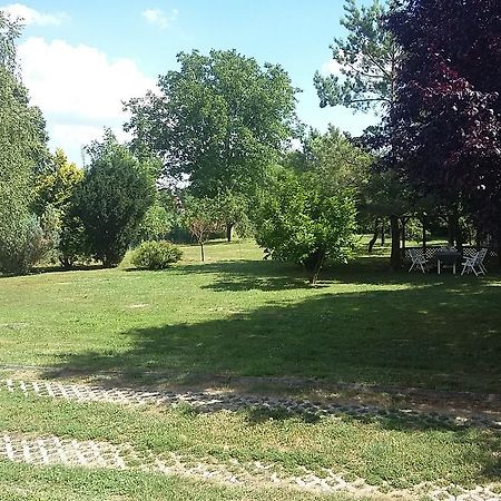 Gesztenyes Vendeghaz Harkan Exterior foto